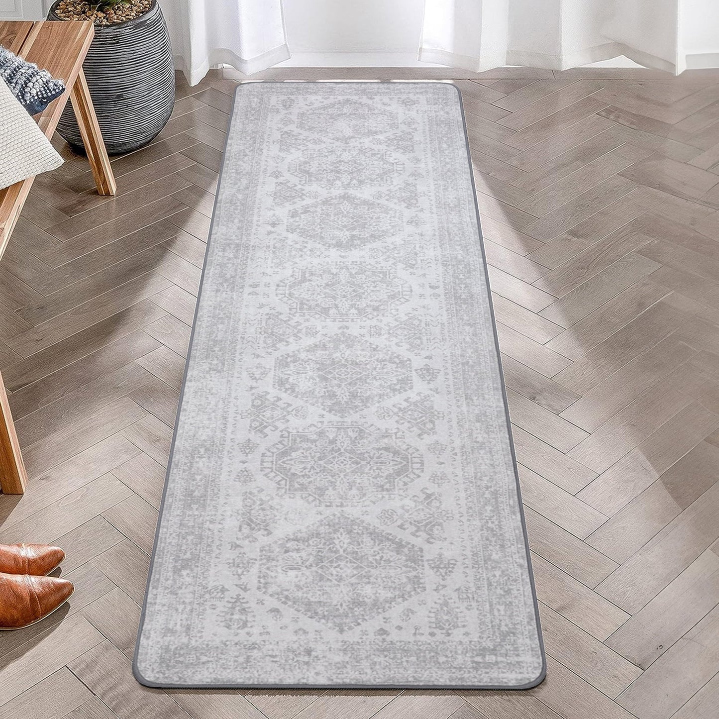 KUETH Area Rug Kitchen Runner Rugs 2x7 Machine Washable Bedroom Rugs Distressed Vintage Print Gray Large Throw Rug Dining Room Living Room Aesthetic, Non Slip Carpet with Gripper