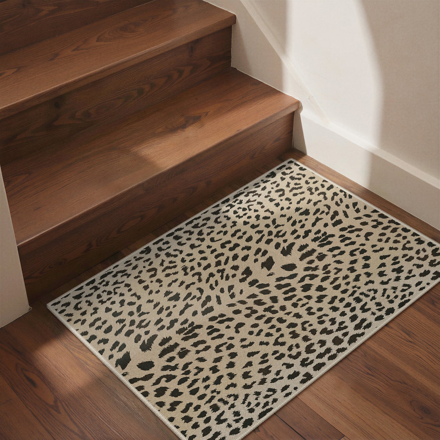 KUETH 5x7 Leopard Area Rugs Machine Washable Rugs for Living Room, Non Slip Flat Pile Rug with Rubber Backing, Modern Rug for Entryway Bedroom Dining Room Home Office