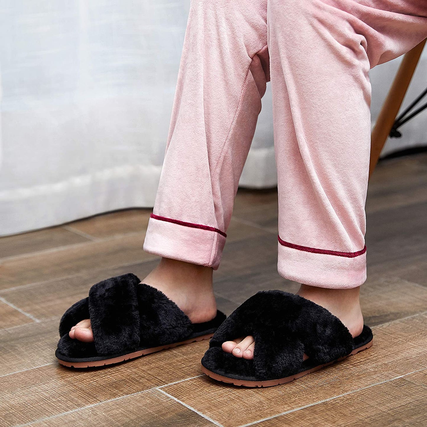 Women's Cross Band Slippers Soft Plush Furry | VEPOSE